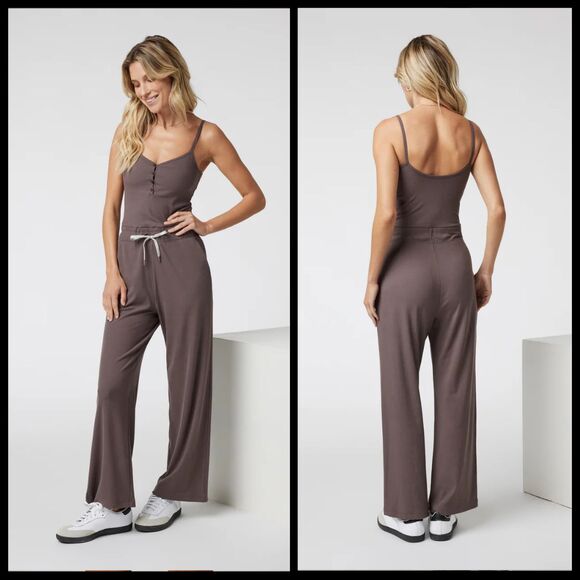 Vuori Pose Henley Jumpsuit Size Small Chocolate Athleisure $148.00 - Picture 1 of 11